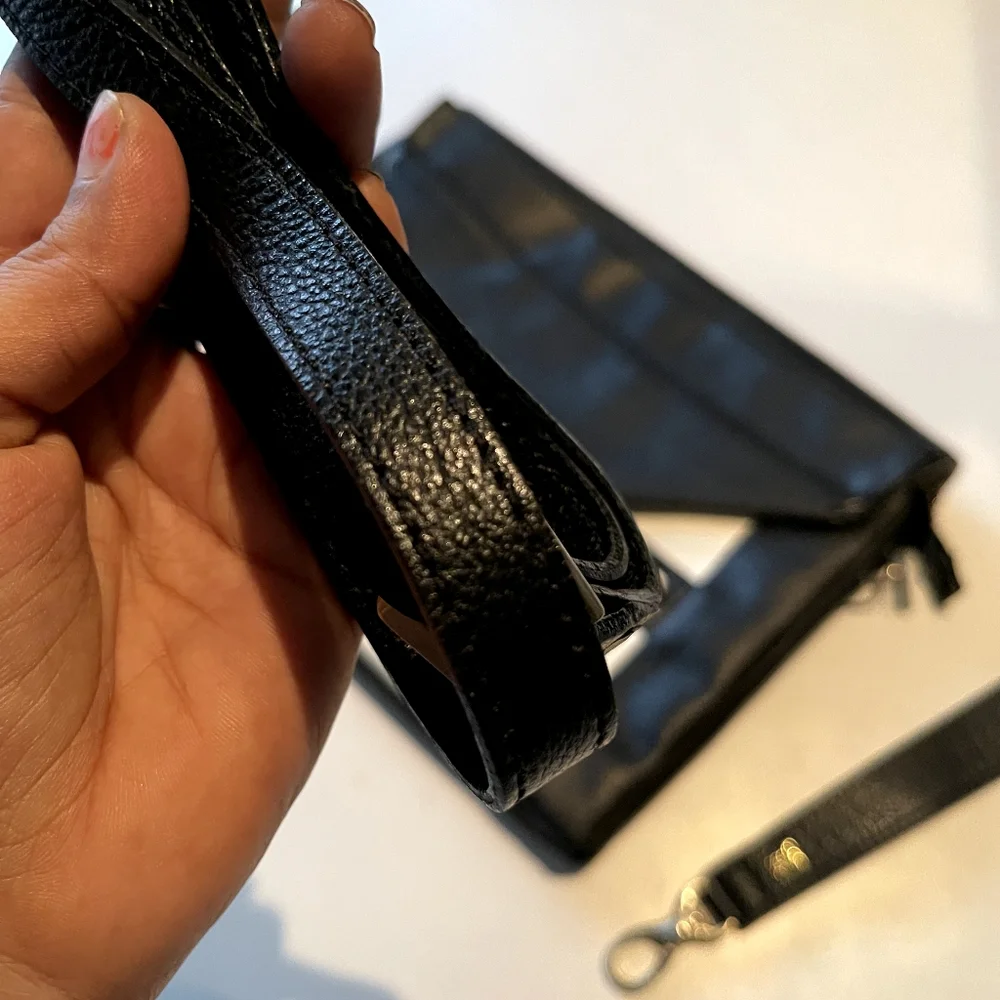 Genuine leather imported heavy quality luxurious bag - Picture 13 of 16